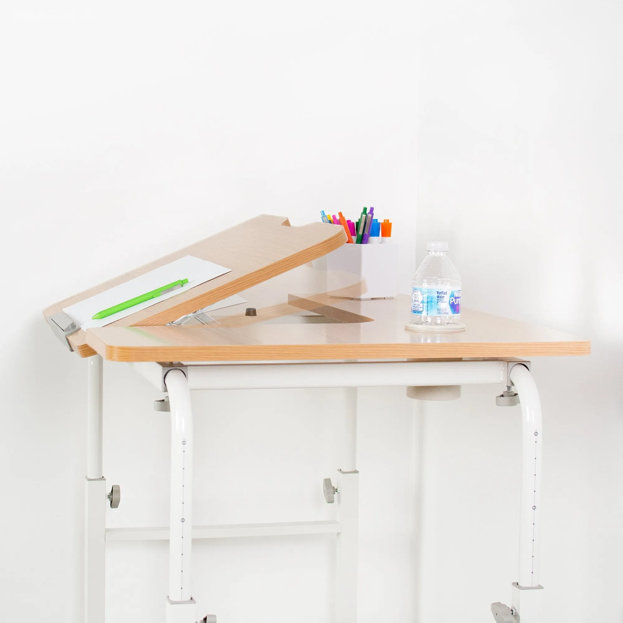 Adjustable Desk for Kids and Adults