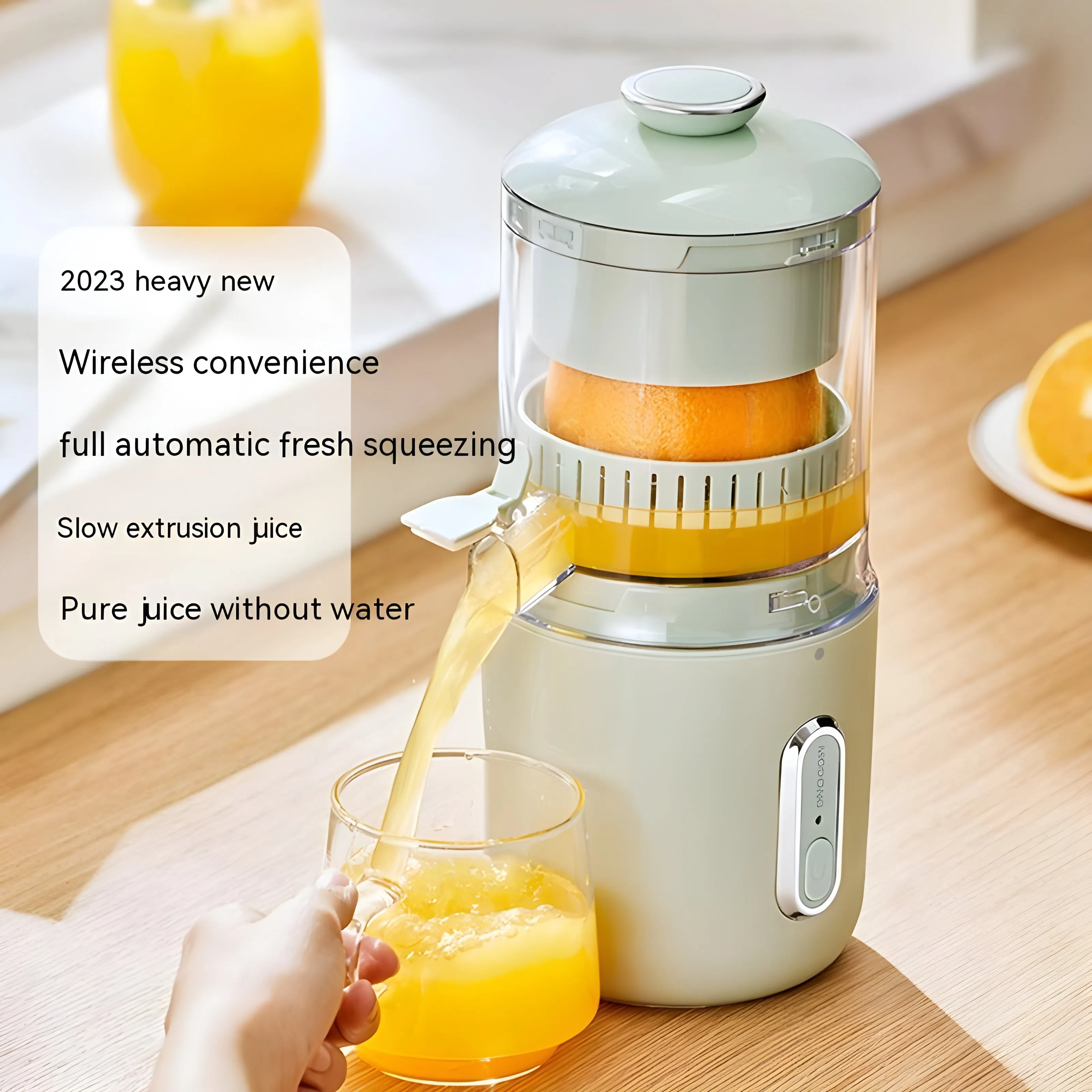 Compact Portable Fruit Juicer - Fresh Juice Anytime